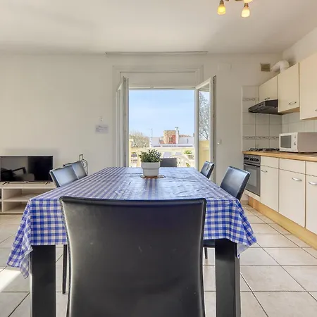 Apartamento Muga-9 By Interhome